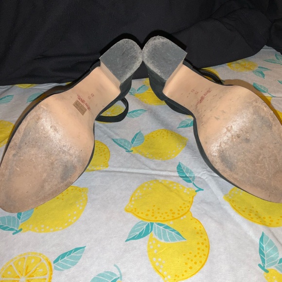 Heels - Picture 9 of 9